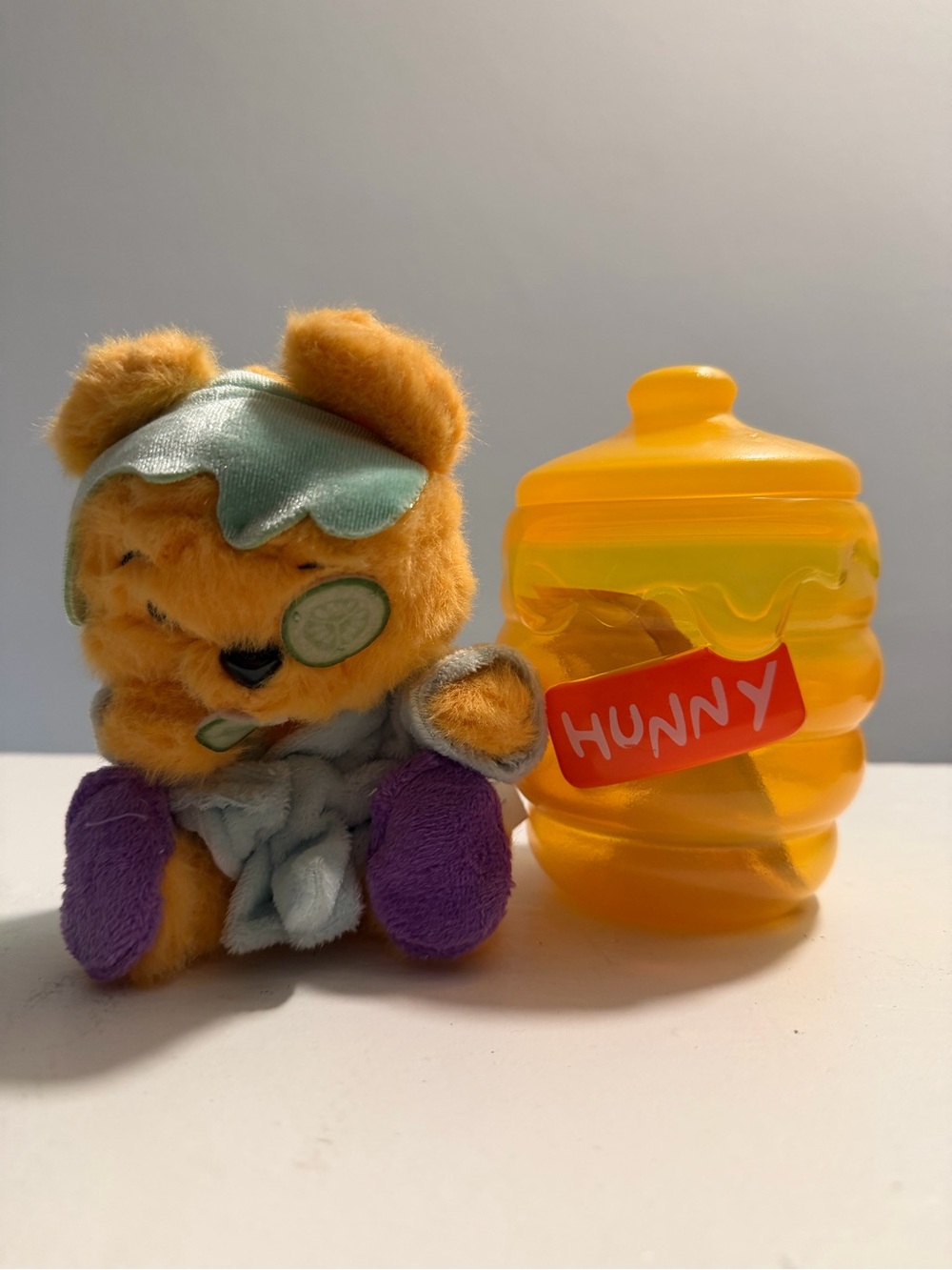 Hunny Hugs - Pooh at the Spa